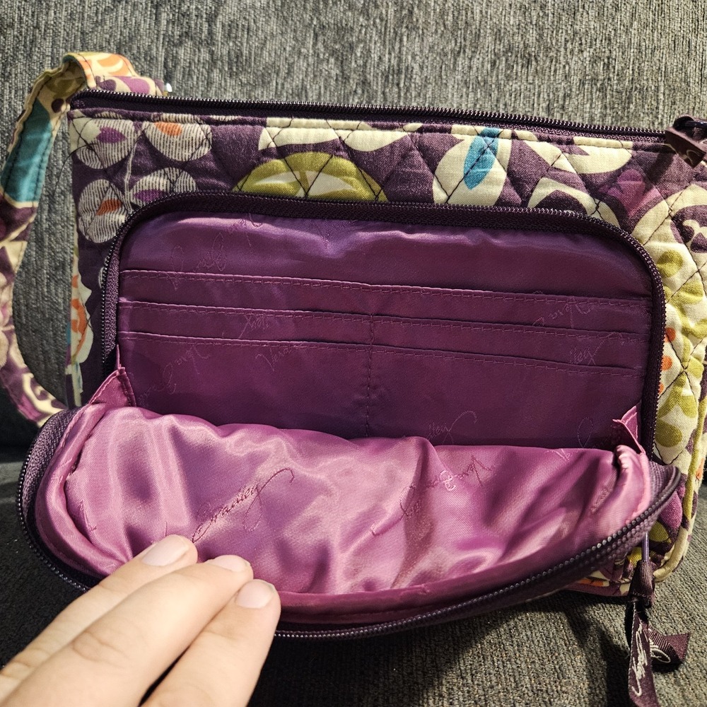 Vera Bradley Plum Crazy Cross Body Bag Purse - Retired‎ Pattern - Picture 6 of 9